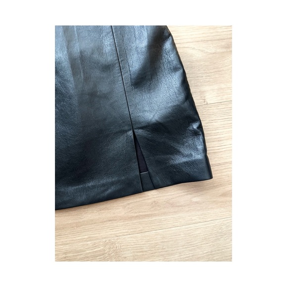 Wilfred Black Vegan Leather Pencil Skirt - Picture 2 of 4
